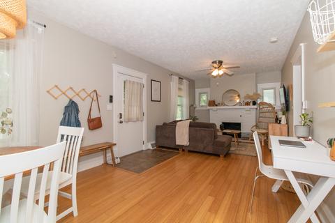 407 Hovey Ave, Normal, IL 61761 photo 8