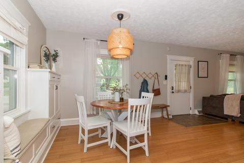 407 Hovey Ave, Normal, IL 61761 photo 7