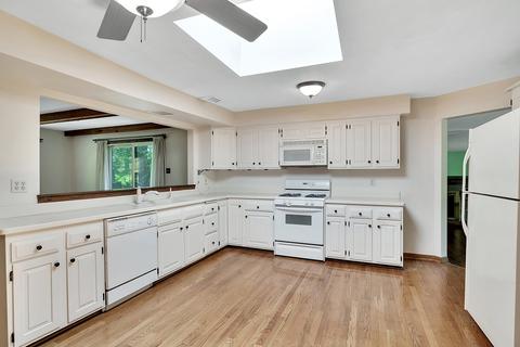 7249 Central Ave, Burr Ridge, IL 60527 photo 21