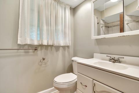 7249 Central Ave, Burr Ridge, IL 60527 photo 30