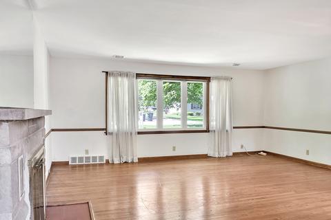 7249 Central Ave, Burr Ridge, IL 60527 photo 16