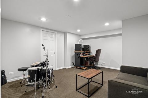 568 High Knob Dr, Wheaton, IL 60189 photo 32