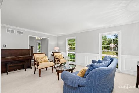 568 High Knob Dr, Wheaton, IL 60189 photo 8