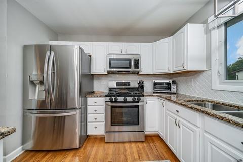 3667 Whispering Trails Dr, Hoffman Estates, IL 60192 photo 10