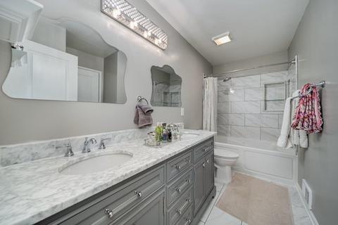 3667 Whispering Trails Dr, Hoffman Estates, IL 60192 photo 15