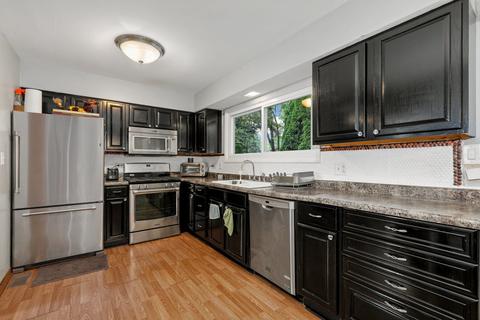 627 Harbor Ter, Bartlett, IL 60103 photo 7