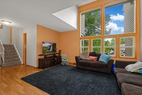 627 Harbor Ter, Bartlett, IL 60103 photo 4