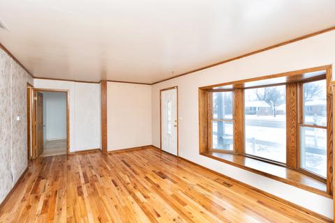2405 Wilke Rd, Rolling Meadows, IL 60008 photo 7