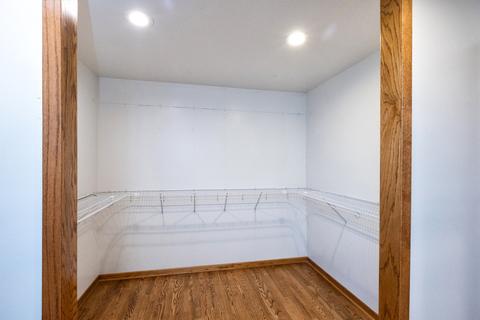2405 Wilke Rd, Rolling Meadows, IL 60008 photo 23