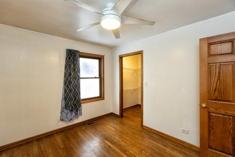 2405 Wilke Rd, Rolling Meadows, IL 60008 photo 15