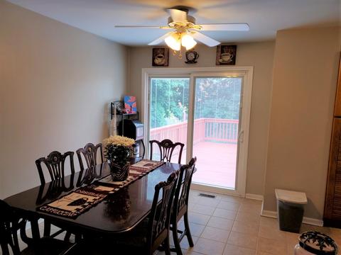 224 Scott Ct, Bartlett, IL 60103 photo 9