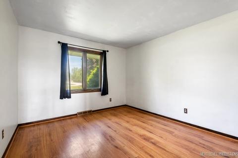 14900 Sears Rd, Plano, IL 60545 photo 19