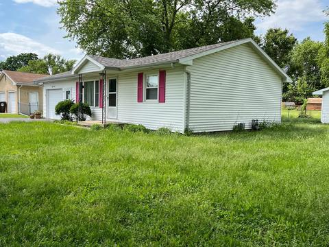 804 E Washington St, Le Roy, IL 61752 photo 18