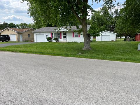 804 E Washington St, Le Roy, IL 61752 photo 6
