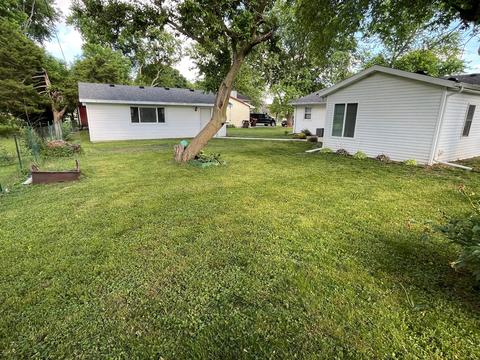 804 E Washington St, Le Roy, IL 61752 photo 45