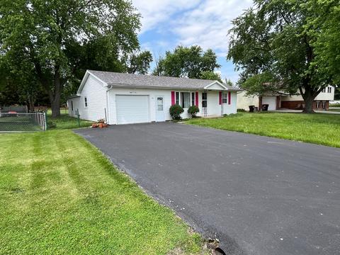 804 E Washington St, Le Roy, IL 61752 photo 17