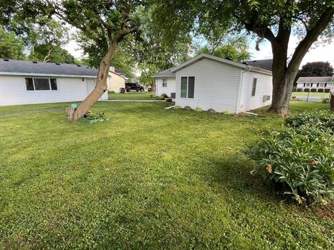 804 E Washington St, Le Roy, IL 61752 photo 48