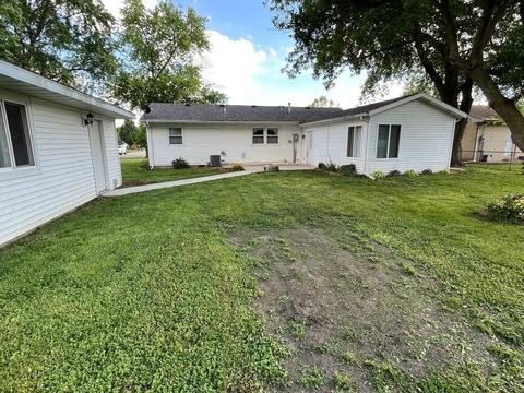 804 E Washington St, Le Roy, IL 61752 photo 41