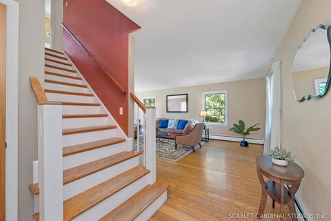 2026 N Summit St, Wheaton, IL 60187 photo 2