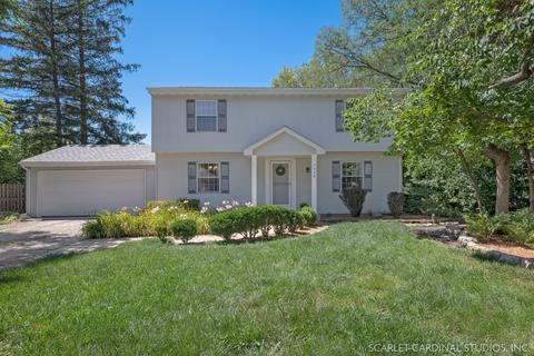 2026 N Summit St, Wheaton, IL 60187 photo 1