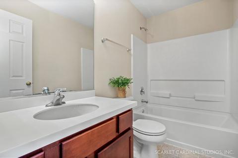282 Comstock Dr, Elgin, IL 60124 photo 22
