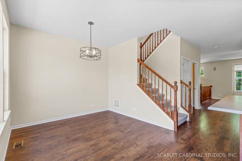282 Comstock Dr, Elgin, IL 60124 photo 11