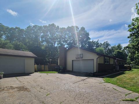8511 Nolan St, Harvard, IL 60033 photo 49