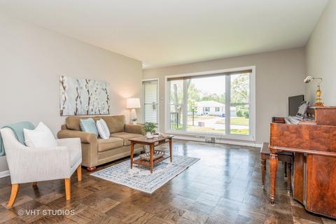 507 Byron Ct, Wheaton, IL 60187 photo 2