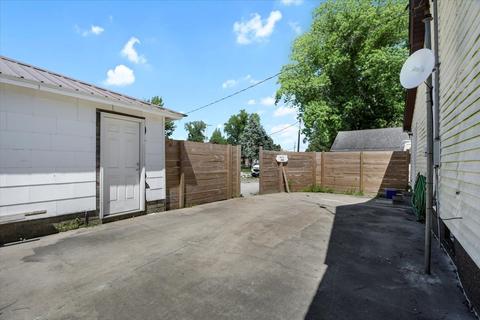 204 E Main St, Royal, IL 61871 photo 17