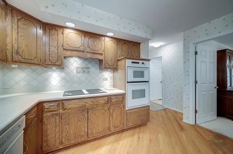 1204 E Gartner Rd, Naperville, IL 60540 photo 19