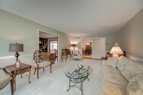 1204 E Gartner Rd, Naperville, IL 60540 photo 6