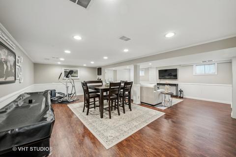 515 Hevern Dr, Wheaton, IL 60189 photo 15