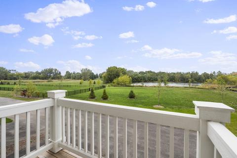 3815 Currant Ln, Elgin, IL 60124 photo 3