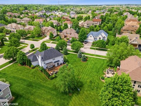25824 Ross Ln, Plainfield, IL 60585 photo 3