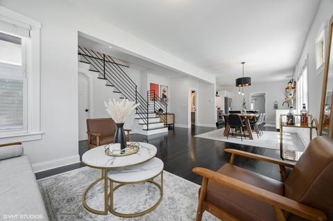 1344 Elgin Ave, Forest Park, IL 60130 photo 2