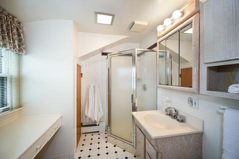 1804 E Hawthorne Blvd, Wheaton, IL 60187 photo 21