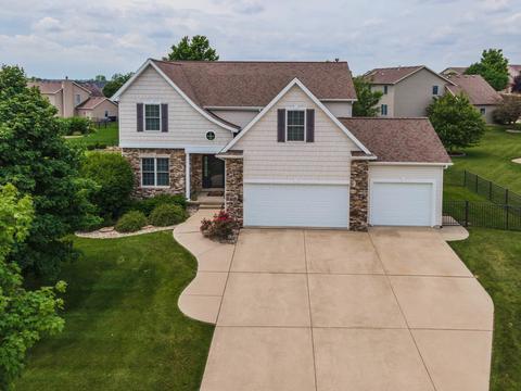 2703 Piney Run, Bloomington, IL 61705 photo 2