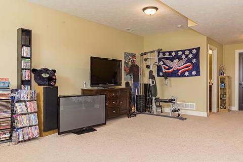 2703 Piney Run, Bloomington, IL 61705 photo 29