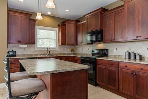 2703 Piney Run, Bloomington, IL 61705 photo 9