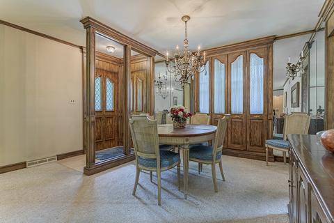 422 S Cherry St, Itasca, IL 60143 photo 5