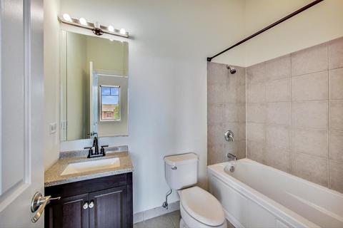 53 Northfield Ter, Wheeling, IL 60090 photo 21