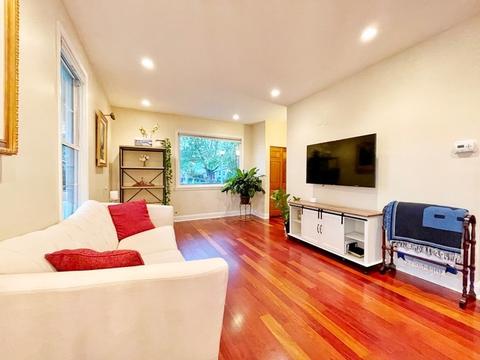 182 Elmhurst Ave, Elmhurst, IL 60126 photo 5