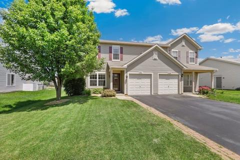 331 Gregory Ln, Plano, IL 60545 photo 2