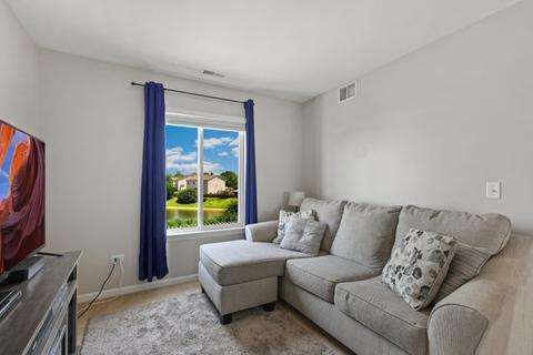 331 Gregory Ln, Plano, IL 60545 photo 14