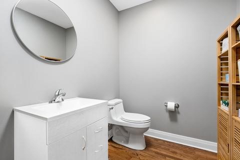 770 W Gladys Ave #803, Chicago, IL 60661 photo 18