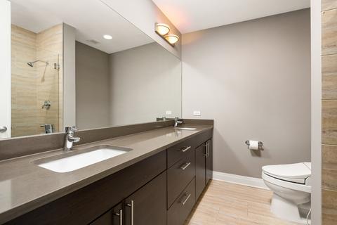 770 W Gladys Ave #803, Chicago, IL 60661 photo 9