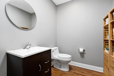 770 W Gladys Ave #803, Chicago, IL 60661 photo 17