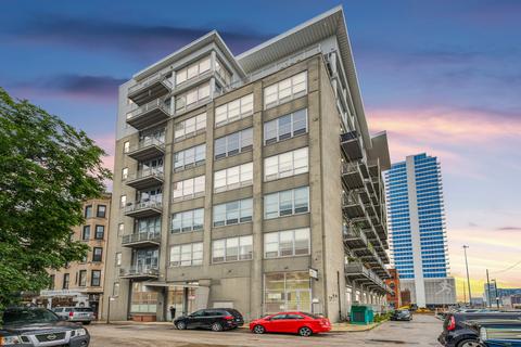 770 W Gladys Ave #803, Chicago, IL 60661 photo 1