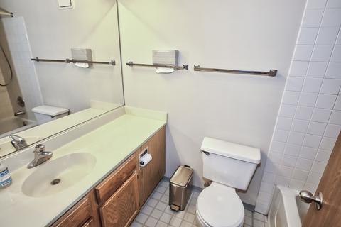 3255 Kirchoff Rd #208, Rolling Meadows, IL 60008 photo 18