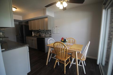 601 N Main St #5S, Normal, IL 61761 photo 8